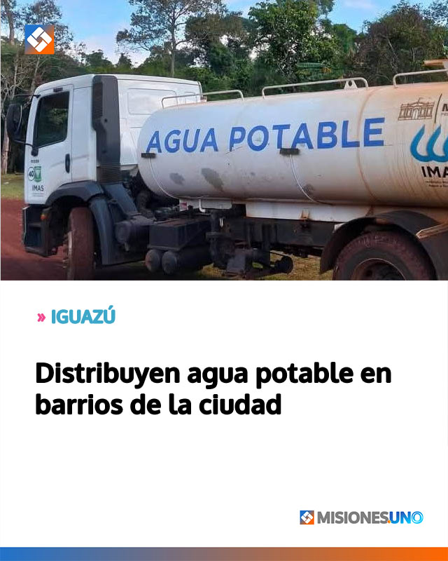 Distribuyen agua potable en barrios de la ciudad